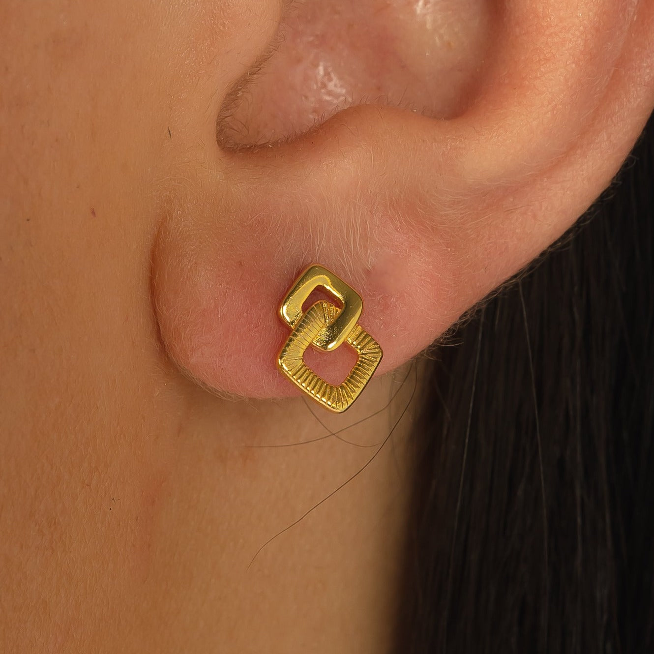 Square Link Stud Earrings - Gold