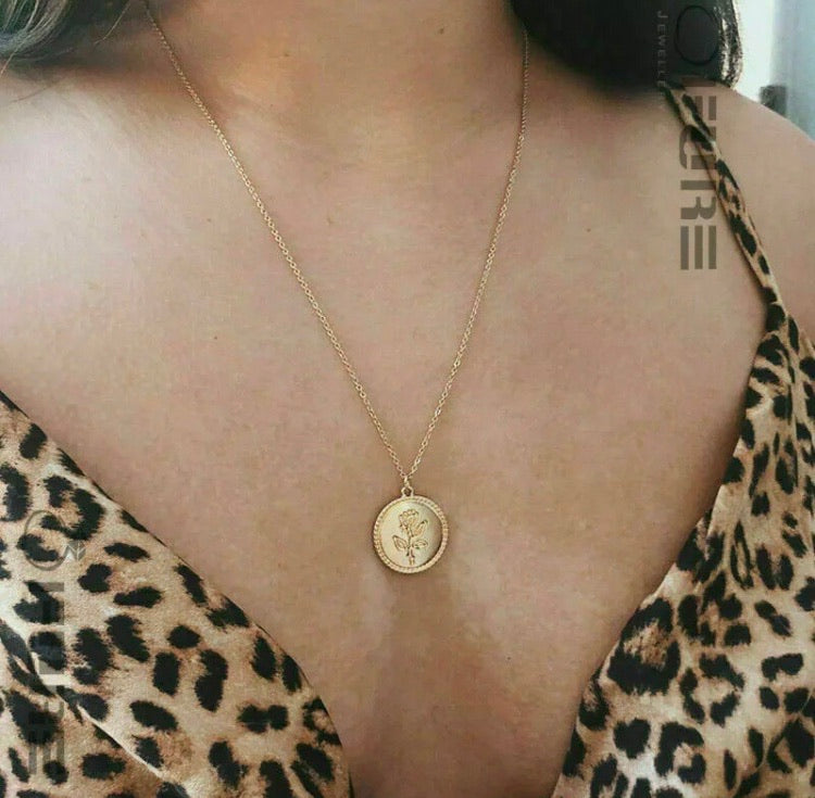 Rose Disc Necklace - Gold